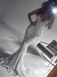 Gorgeous Sliver Mermaid Spaghetti Straps Backless Sleeveless Sequins Prom Dress
