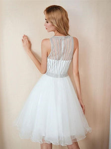A Line Round Neck Sleeveless Above Knee White Tulle Sequins Prom Dress