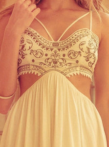 A Line Spaghetti Straps Ivory Chiffon Prom Dresses with Embroidery 