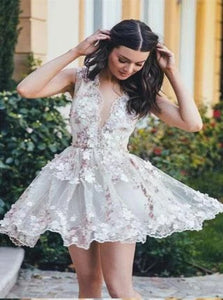 A Line Lace V Neck Appliques Tulle Homecoming Dresses 