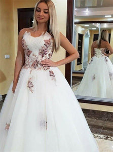 Ball Gown Ivory Strapless Tulle Lace Up Appliques Prom Dresses 