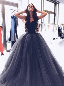 Sweetheart Beadings Tulle Grey Ball Gown Prom Dresses