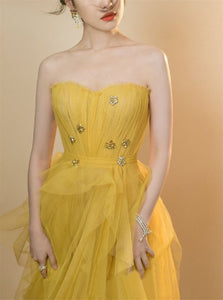 Sweep Train Yellow Evening Dresses with Ruffles