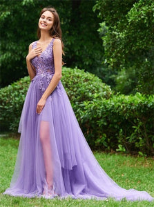 A Line Appliques V Neck Tulle Prom Dresses