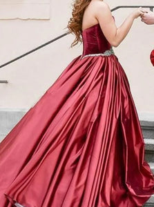 Ball Gown Burgundy Sweetheart Beadings Satin Prom Dresses