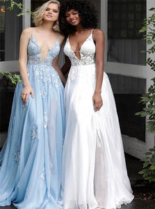 A Line V Neck Tulle Appliques Open Back White Prom Dresses