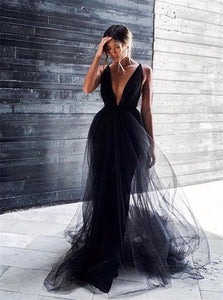 A Line Black V Neck Tulle Prom Dresses