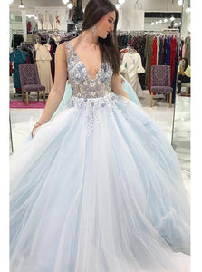 A Line V Neck Floral Appliques Tulle Prom Dresses