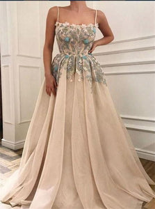 Spaghetti Straps Sweep Train Champagne Prom Dresses with Appliques