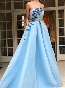 A Line Sky Blue Tulle Prom Dresses With Appliques