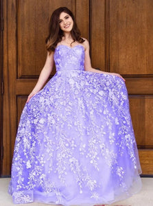 Sweetheart Tulle Appliques Sleeveless Purple Prom Dresses