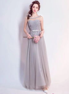 A Line Scoop Sleeveless Tulle Prom Dresses With Appliques