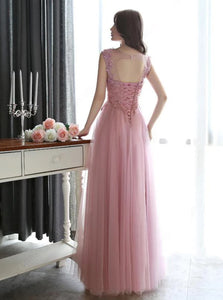 A Line Scoop Floor Length Sleeveless Tulle Prom Dress with Appliques