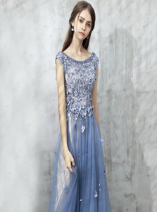 A Line Bateau Floor Length Sleeveless Tulle Prom Dress LBQ0498
