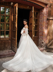 Lace White Wedding Dresses