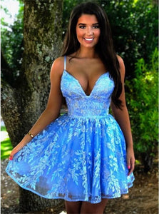 A Line Spaghetti Straps Tulle Appliques Homecoming Dresses