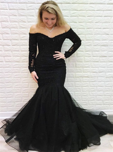 Sweep Train Black Evening Dresses