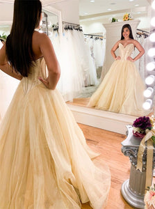 Ball Gown Sweetheart Tulle Pleats Prom Dresses
