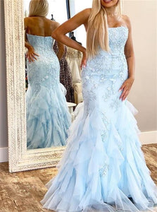 Mermaid Strapless Tulle Prom Dresses with Applique