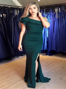 Sweep Train Green Evening Dresses