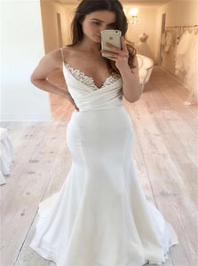 Sweep Train Sleeveless White Wedding Dresses